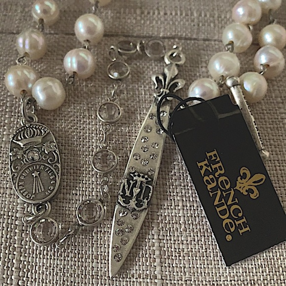 French Kande Pearl and Swarovski Necklace w/Cuvee and Pointu Pendants - NWT